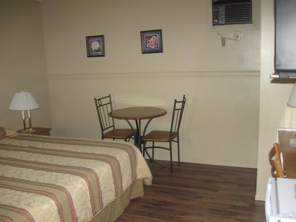ביי - סאינטה - קתרין Motel De La Pointe Aux Bouleaux מראה חיצוני תמונה